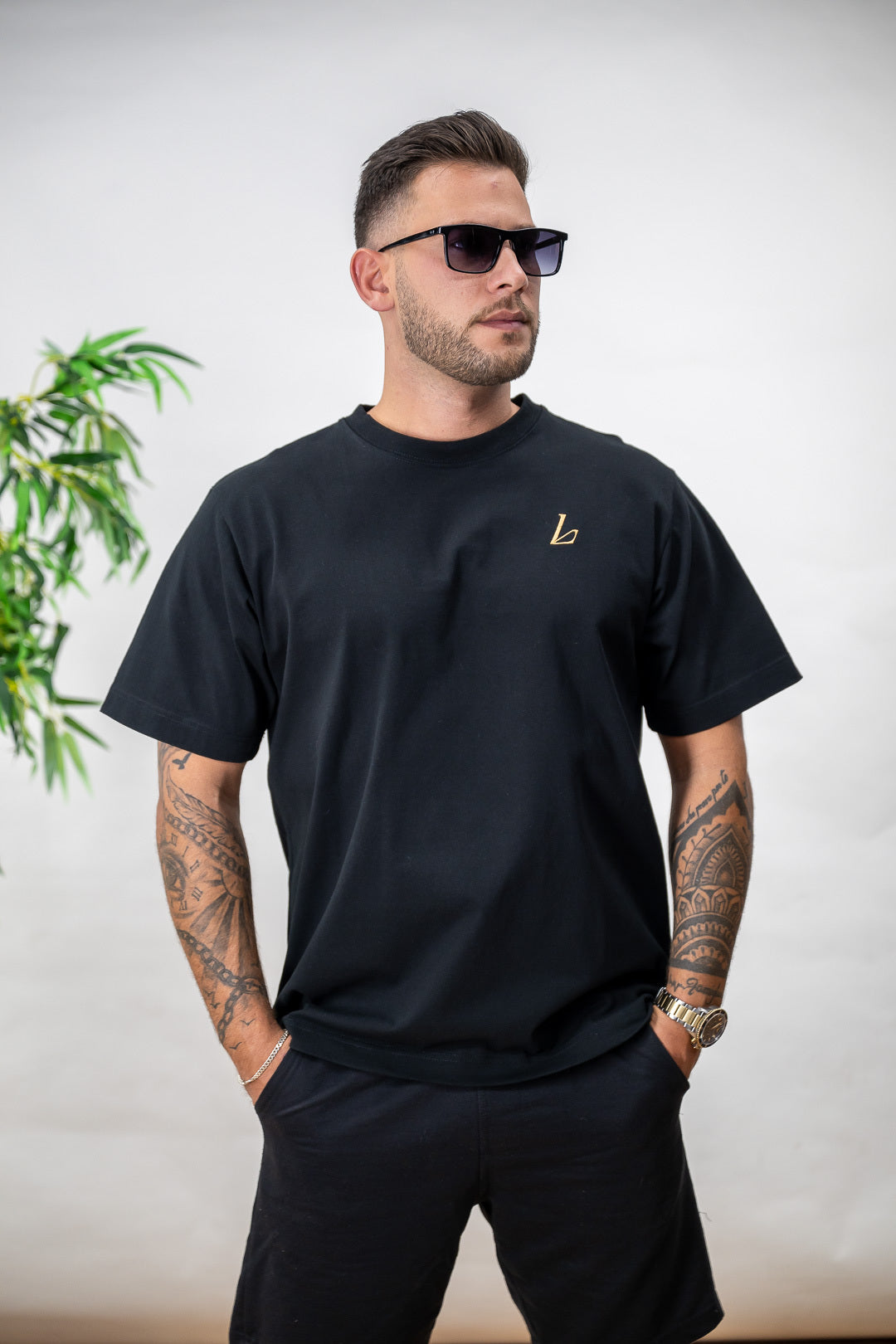 Oversize Shirt „Backprint & Logo Stitch“